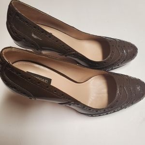 Joan & David patent pump